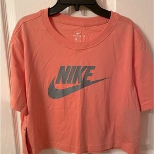 Nike loose fit crop top! Peach/gray! New! Sz small!